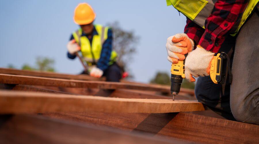 Expert Emergency Roof Repairs services in Newport, ME